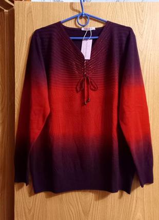 Женский пуловер двухцветный с камушками2 фото