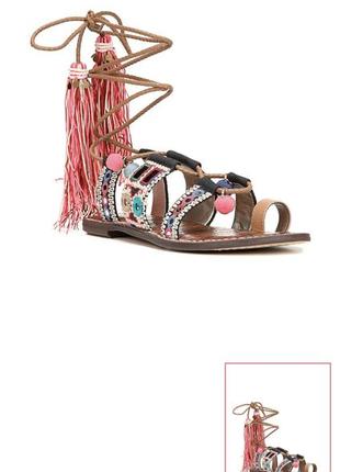 Босоножки кожаные на шнуровке buffalo размер 38