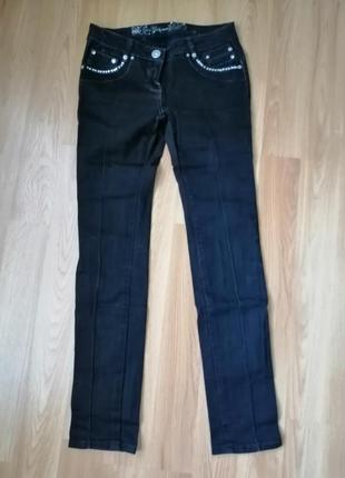 Джинсы