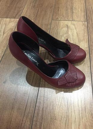 Кожаные туфли