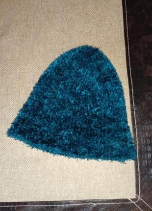 Шапка травка ізумрудного кольору