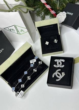 Брошка chanel/сережки vc/браслет vc