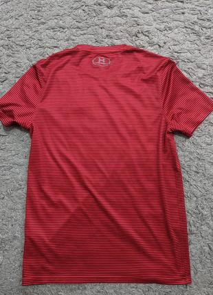 Футболка under armour, size s/xs
плечи 40
подмышки 48
длина 684 фото