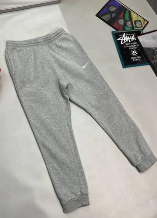 Спортивные штаны nike3 фото