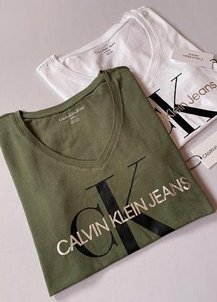 Футболка хакі кельвін кляйн/calvin klein оригінал
