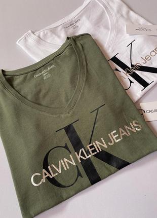 Футболка хаки кельвин кляйн/calvin klein оригинал3 фото