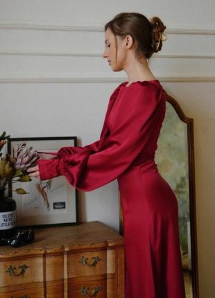 Красное бордовое платье с шелка сатина праздничное на выпускной.3 фото