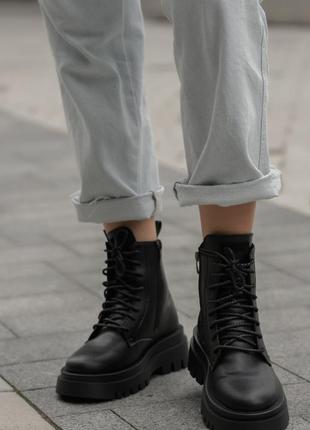 Жіночі черевики staff black 36 розміру