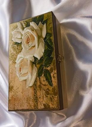 Скринька, купюрниця «білі троянди» – авторська ручна робота.6 фото