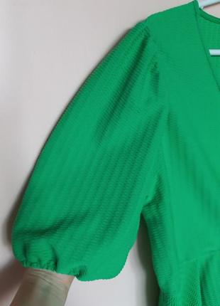 Яскраво зелена блузка, легенька блуза з об"ємними рукавчиками 52-54 р.2 фото