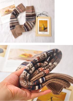 Чорні панчохи з орнаментами різнокольоровими 5453 гетри з українськими візерунками чорно-червоні