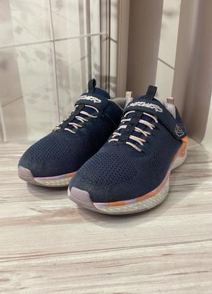 Дитячі кросівки skechers🌿 33р