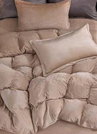 Велюрова постільна білизна з вишивкою