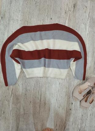 Светр короткий