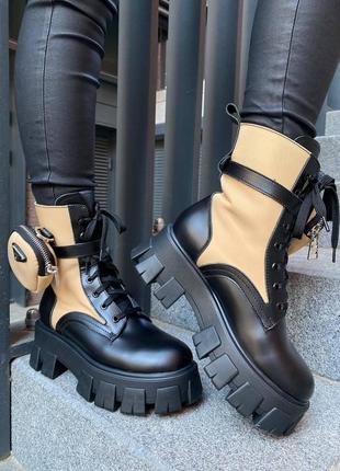 Черевики prada boots zip pocket black/nude8 фото