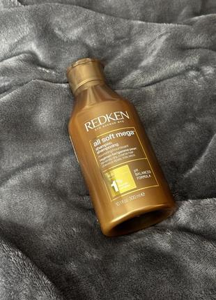 Шампунь для живлення дуже сухого волосся redken all soft mega shampoo6 фото