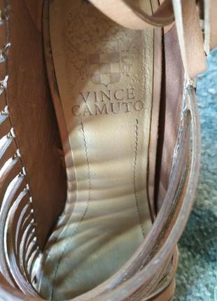 Босоніжки шкіряні від vince camuto2 фото