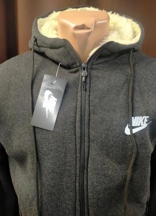 Спортивний костюм чоловічий,сірий nike.т-5374.
розміри:48-56.
ціна -1600грн4 фото