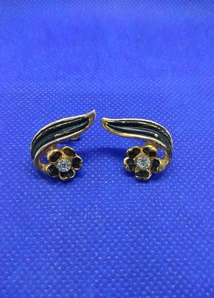 Вінтажні кліпси з великобританії