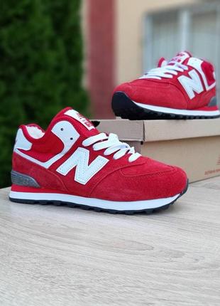 Зимові жіночі кросівки new balance 574 winter red fur червоного кольору з хутром3 фото