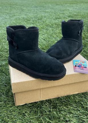 Дитячі зимові черевики уггі ugg classic mini ii boot vitto rossi