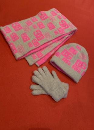 Шапка,шарф,рукавички dolce & gabbana італія