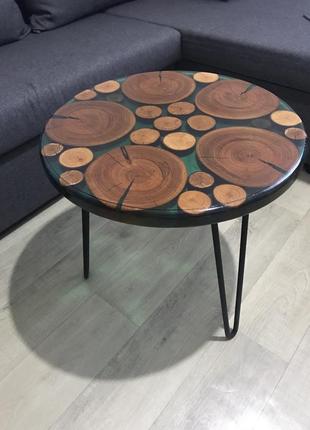 Журнальный стол столик из дерева и эпоксидной смолы