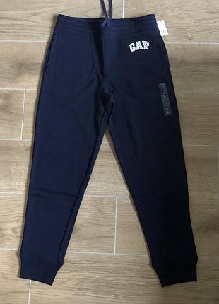 Спортивные штаны gap