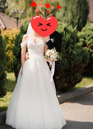 Весільна сукня а силует3 фото