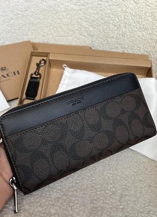 Гаманець coach