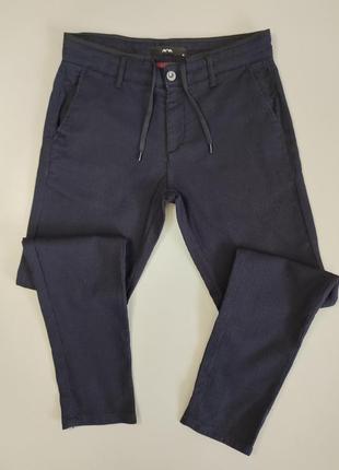 Чоловічі стильні завужені штани брюки slim fit avva, р.s/m2 фото