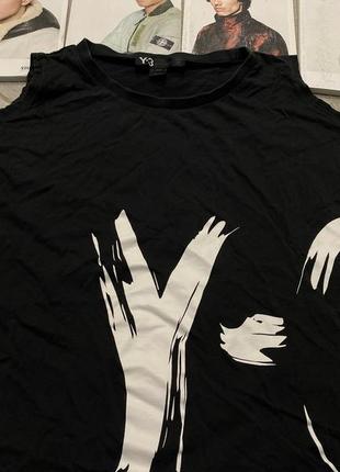 Дизайнерская футболка y-3 yohji yamamoto cut out shoulder asymmetric tee3 фото
