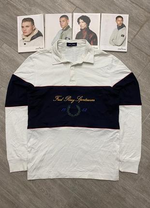 Лонгслив регбийка fred perry script logo rugby shirt1 фото