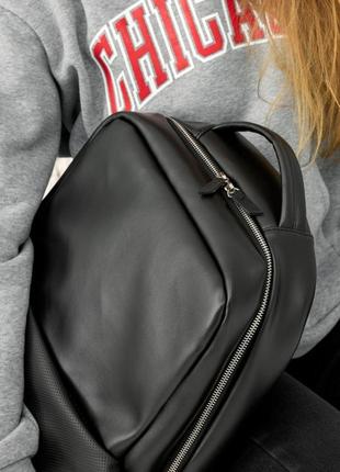 Женский рюкзак черный из экокожи6 фото