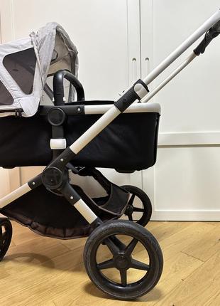 Коляска bugaboo fox 3 ,2 в 1