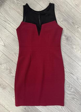 Платье forever 21 с сеточкой по фигуре