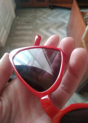 Сонце-захисні окуляри4 фото