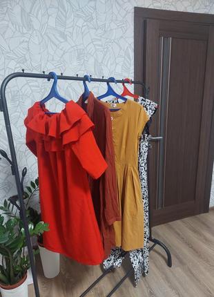 Яскраві стильні сукні 46-48