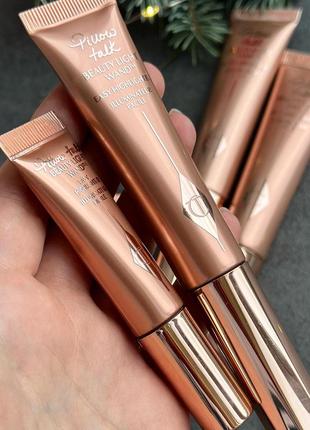 Хайлайтер charlotte tilbury beauty highlighter wand mini