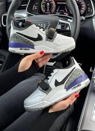 Женские кроссовки nike air jordan legacy 312 low white black purple 36-37-38-39-403 фото