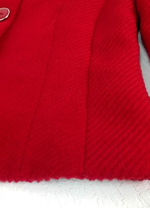 Красный теплый кашемировый костюм с прямой юбкой.5 фото