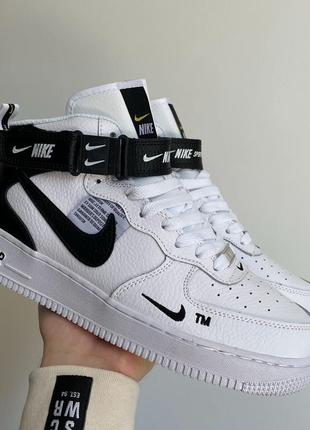 Чоловічі кросівки nike air force 1’07lv8 ultra hight white4 фото