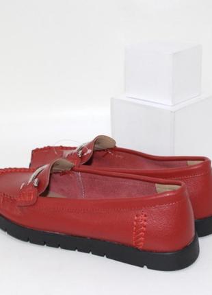 Красные туфли мокасины для женщин на весну2 фото