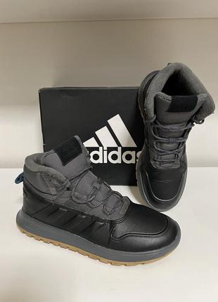 Зимние кроссовки ботинки adidas