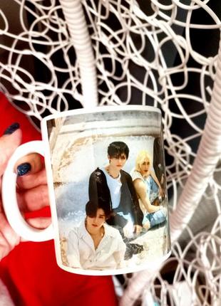 Чашка белая с stray kids k-pop стрей кидс кей поп3 фото