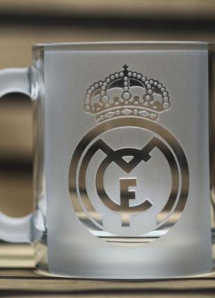 Подарункова чашка для чаю кави 320 мл з гравіюванням логотипу фк реал мадрид real madrid football club