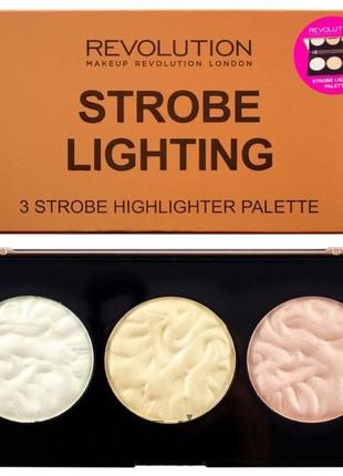 Хайлайтери makeup revolution 3 strobe highlighter palette1 фото