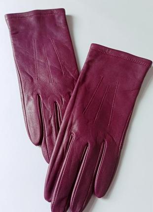 Симпатичные кожаные женские перчатки marks & spencer