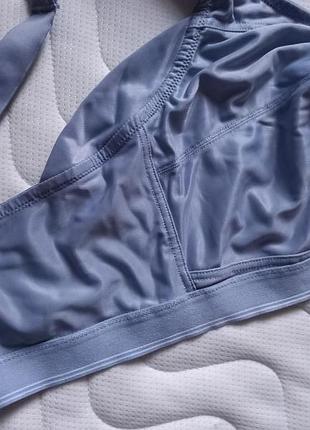 110e 48d/105f гладкий ультракомфортний мінімайзер бюстгальтер без кісточок, із широкими бретелями3 фото