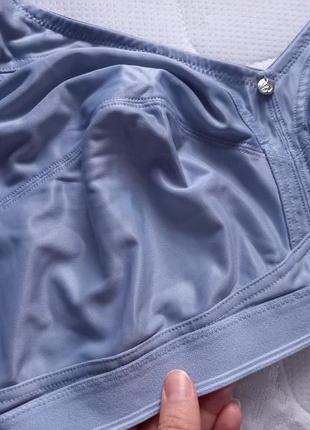 110e 48d/105f гладкий ультракомфортний мінімайзер бюстгальтер без кісточок, із широкими бретелями4 фото